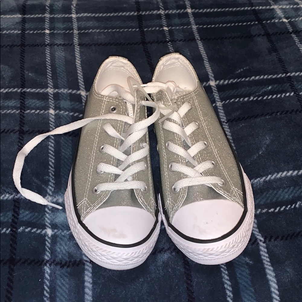 Girls Converse All-Stars